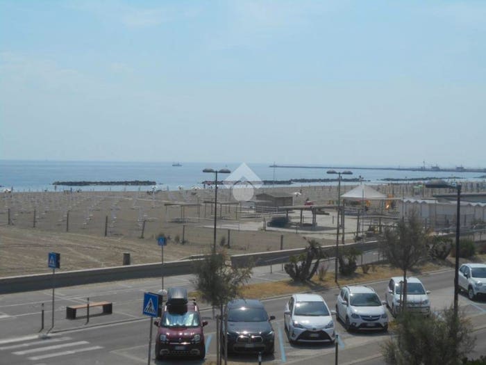 Appartamento quadrilocale in vendita in Viale dei Mille, Porto Garibaldi, Comacchio