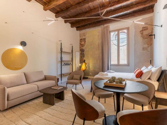 Appartamento con 5 locali in vendita in piazza San Martino, Centro Storico, Bologna