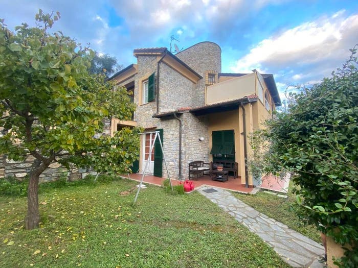 Casa con 6 locali in vendita in Via Roma, Villafranca, Garlenda