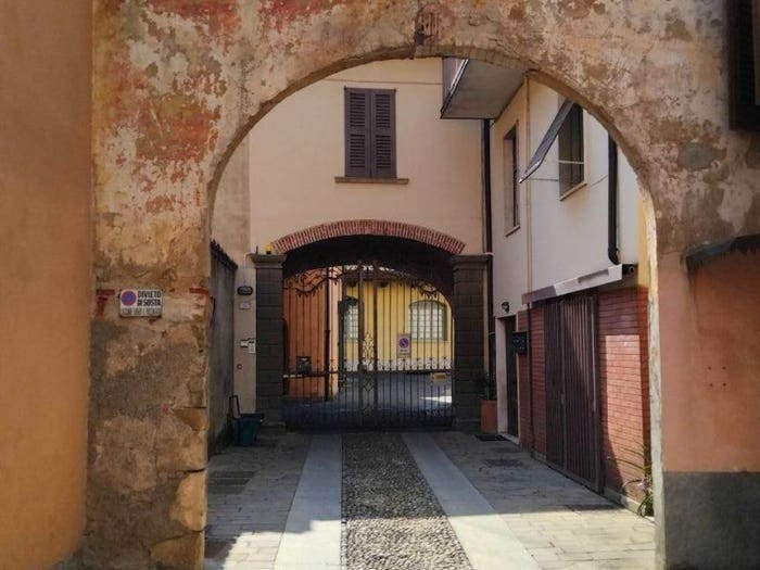 Appartamento con 6 locali in vendita in Via Carvasaglio, Centro, Palazzolo sull'Oglio