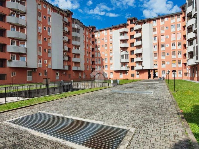 Appartamento trilocale in vendita in Via resistenza, Centro, Opera