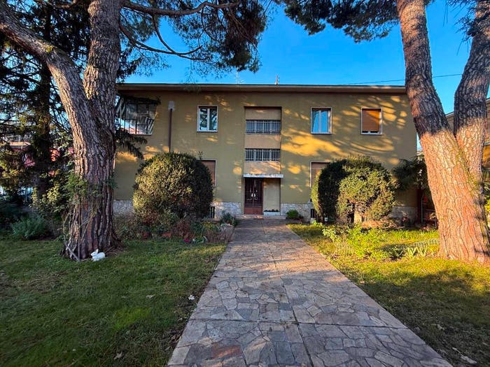 Appartamento trilocale in vendita in Via San Rocchino, Crocifissa di Rosa, Brescia