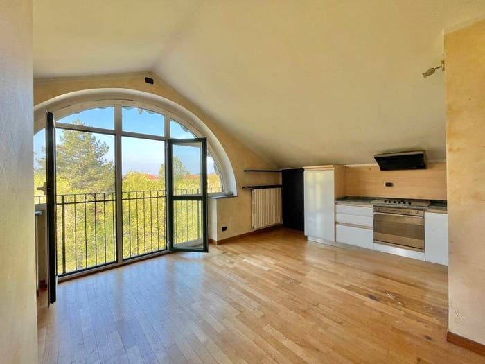 Appartamento trilocale in vendita in Viale Papa Giovanni XXIII, Nizza Monferrato