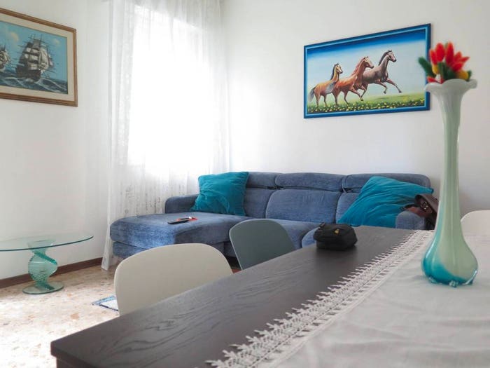 Appartamento quadrilocale in vendita in Via Po, Montanara Cinghio, Parma