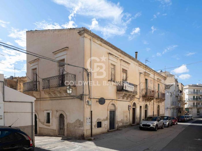 Casa con 6 locali in vendita in Via San Domenico, Centro, Scicli