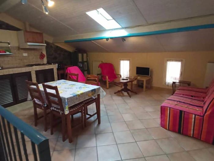 Appartamento trilocale in vendita in VIA ORSINI, Isolabona