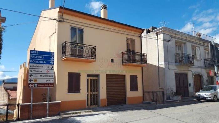 Casa con 6 locali in vendita in Via Roma, Tufillo