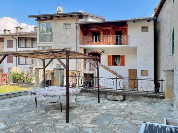 Casa quadrilocale in vendita in Frazione mollar michele, Mollar, Viù