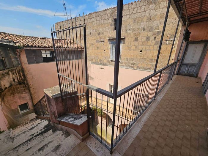 Appartamento bilocale in vendita in Via Vescovado, Pignataro Maggiore