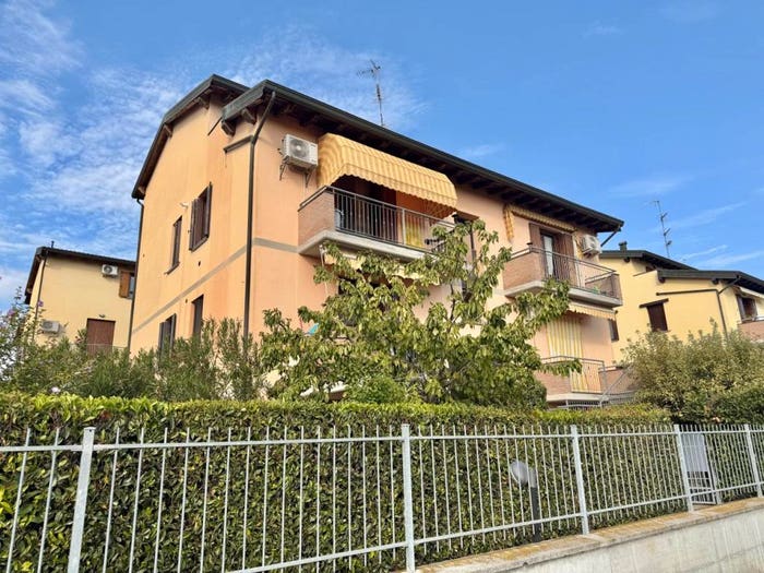 Appartamento trilocale in vendita in via Creta, San Secondo Parmense