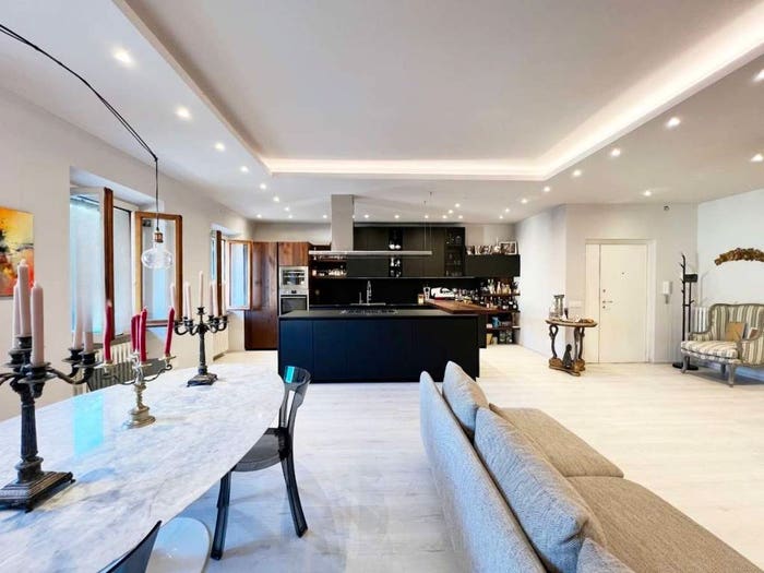 Appartamento quadrilocale in vendita in Via Campo della Fiera, Centro, Anghiari