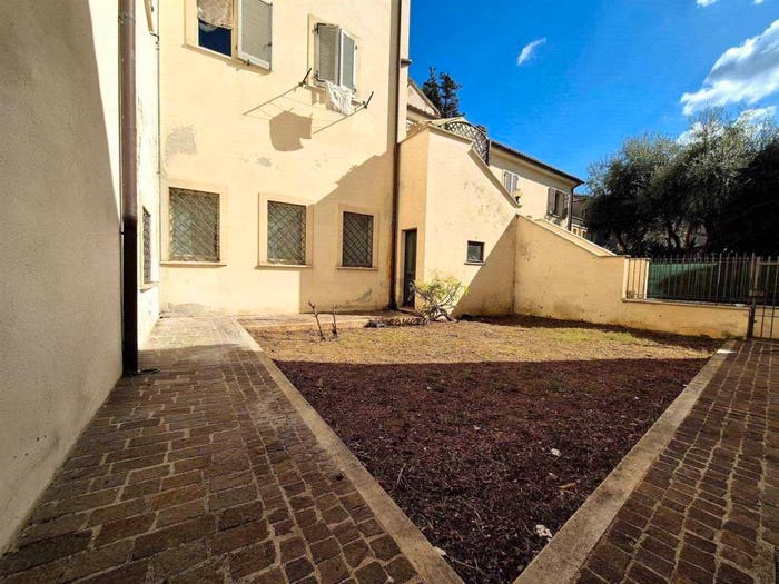Appartamento quadrilocale in vendita in Centro Storico, Ancona