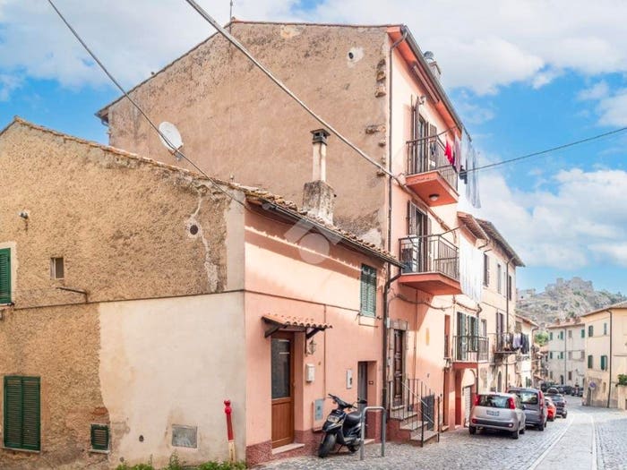 Appartamento bilocale in vendita in Via XX Settembre, Centro, Tolfa