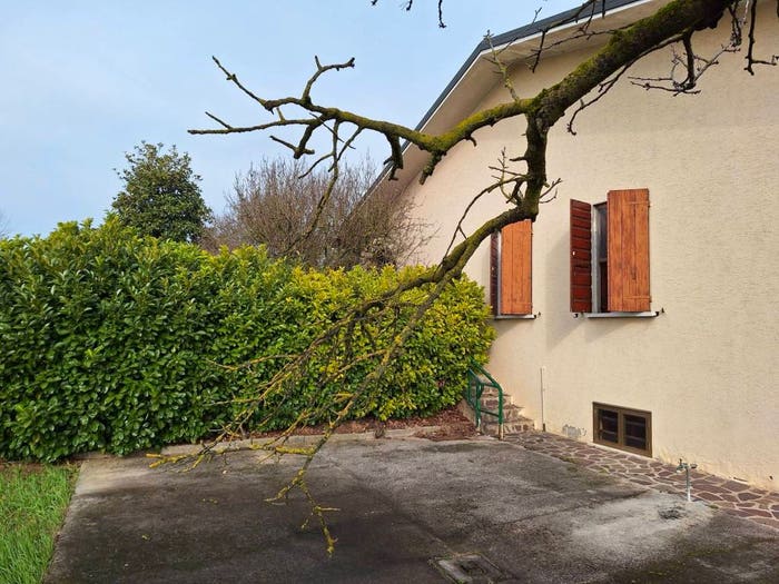Casa quadrilocale in vendita in Via Damiano Chiesa, Eremo, Curtatone