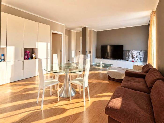 Appartamento trilocale in vendita in Via della Santa, Paratico