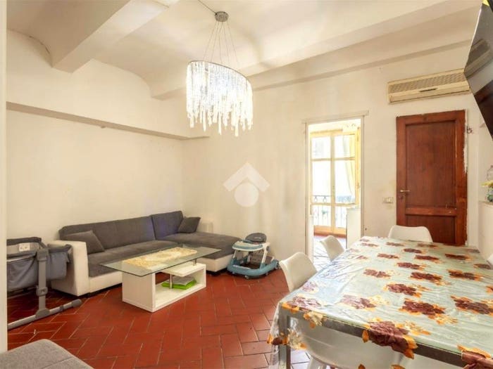 Appartamento bilocale in vendita in Via Ghibellina, Sant'Ambrogio, Firenze