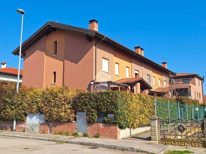 Casa con 5 locali in vendita in Via Alpi, Villa Fontana, Medicina