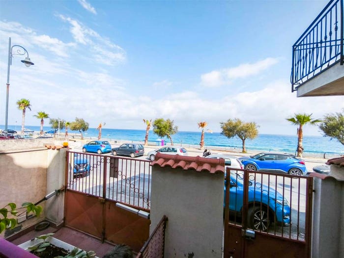 Appartamento bilocale in vendita in Via lungomare unità dell'italia, Nizza di Sicilia