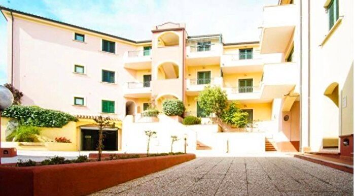 Appartamento monolocale in vendita in Via Sandro Pertini, Santa Teresa Gallura