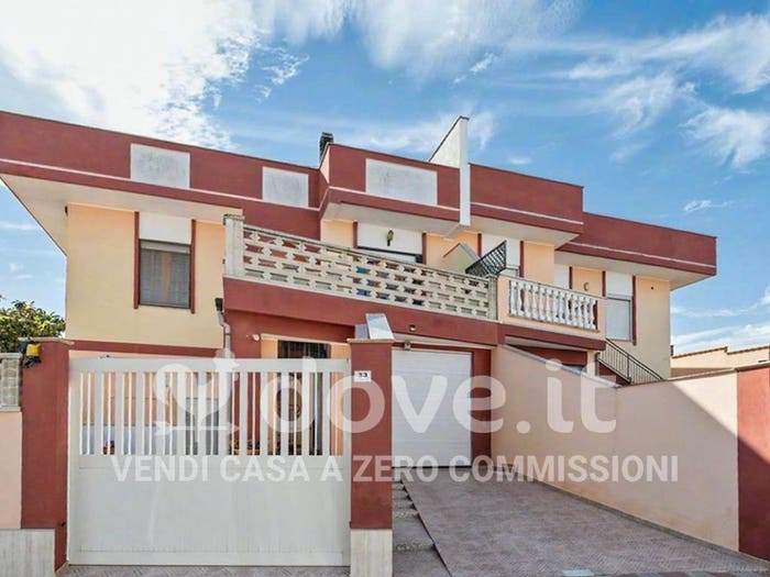 Casa con 6 locali in vendita in Via Nicola Valle, Barracca Manna, Cagliari