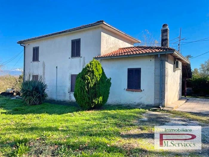 Casa con 5 locali in vendita in Rio Sacco No Number, Castro dei Volsci