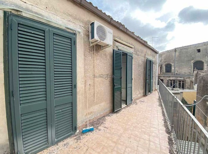 Casa trilocale in vendita in Corso Regina Elena, Modica Alta, Modica