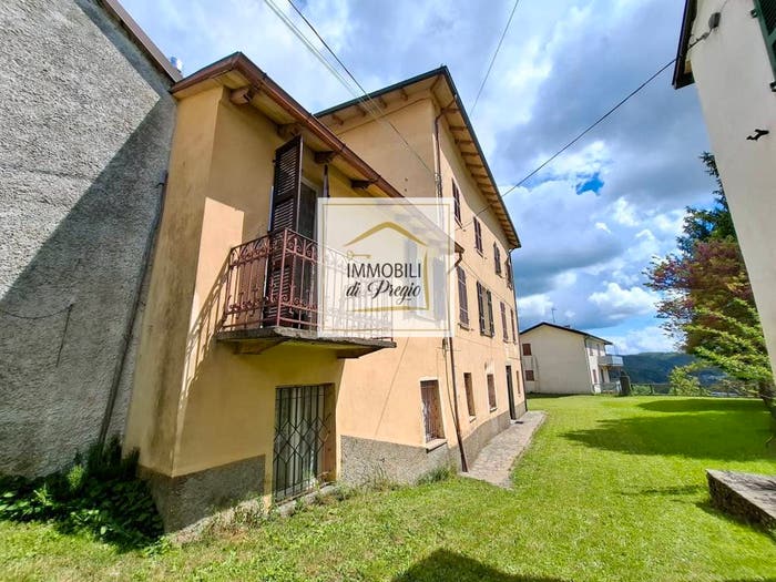 Casa monolocale in vendita in Località Borio, Centro, Bedonia