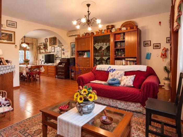 Appartamento quadrilocale in vendita in Via Pietro Nenni, Oltrera, Pontedera