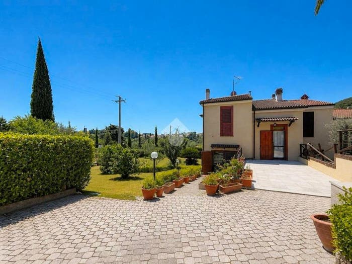 Casa con 6 locali in vendita in Via del Parco, Pietreto, Collesalvetti