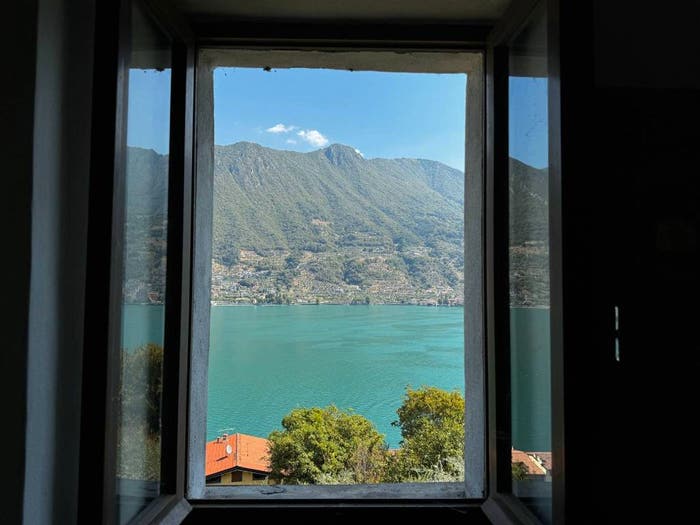 Appartamento bilocale in vendita in Località Carzano, Carzano, Monte Isola