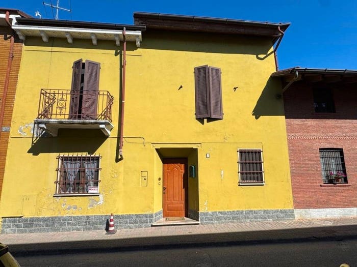 Casa quadrilocale in vendita in Via Settembre, Centro, Mortara