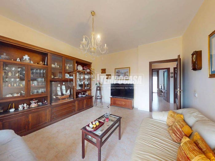 Appartamento con 5 locali in vendita in Via Corrado Giaquinto, Partigiani Fondone, Lecce