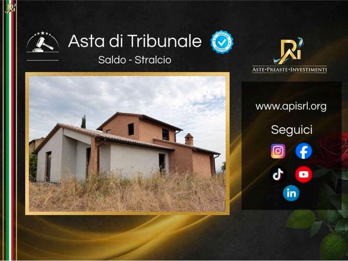 Casa con 5 locali in vendita in Via di Ascianello, Montepulciano