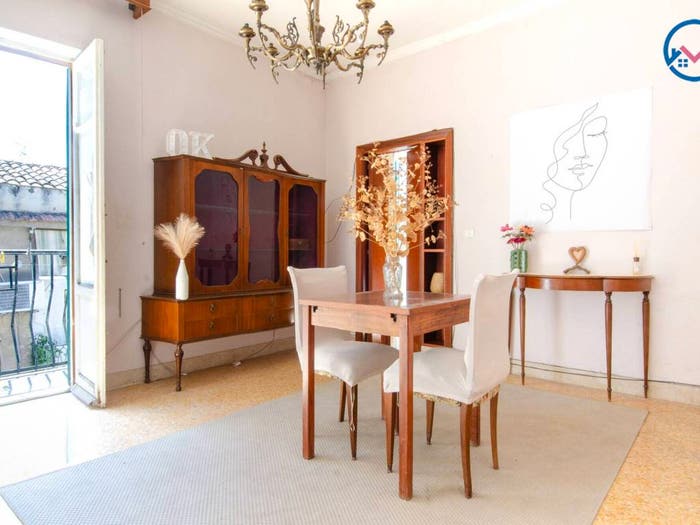 Appartamento con 5 locali in vendita in Zisa, Palermo