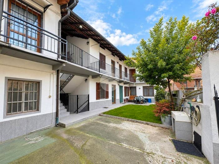Appartamento trilocale in vendita in VIA GRAND VERT, Grand Vert, Donnas