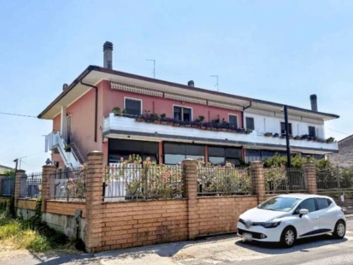 Appartamento con 5 locali in vendita in Piazza della Repubblica, Volon, Zevio