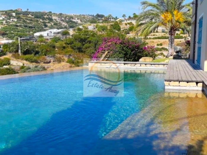 Casa con 6 locali in vendita in Via Cornice dei Due Golfi, Arziglia Madonna della Ruota, Bordighera