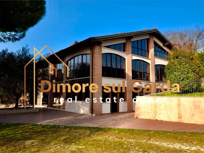 Casa con 6 locali in vendita in monte alto, Entroterra, Desenzano del Garda
