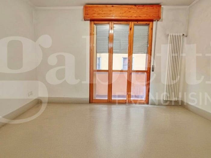 Appartamento con 5 locali in vendita in Via Longarola, Longara, Calderara di Reno