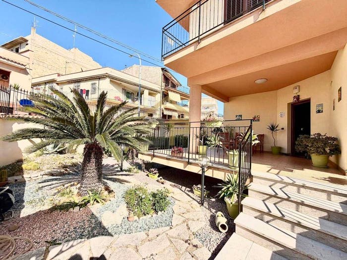 Casa con 6 locali in vendita in Via Vincenzo Florio, Balestrate Foce, Balestrate