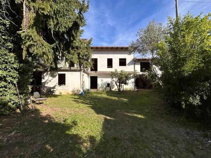 Casa con 6 locali in vendita in Via Stretta, Ziracco, Remanzacco