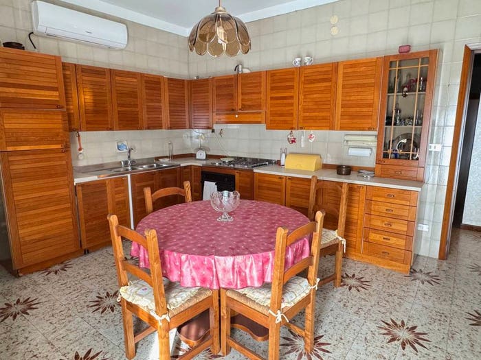 Appartamento quadrilocale in vendita in Floridia