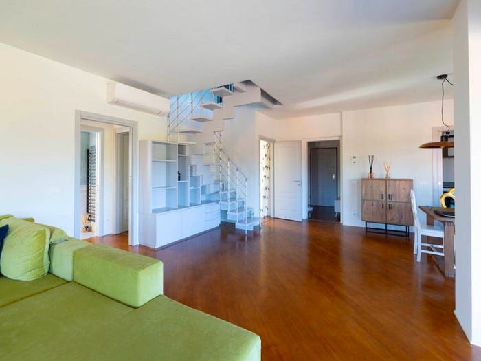 Appartamento con 5 locali in vendita in Viale Giuseppe Motta, Desenzano Centro, Desenzano del Garda