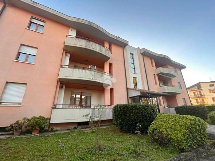 Casa con 5 locali in vendita in Via Giovanni Pascoli, San Niccolò Di Celle, Deruta
