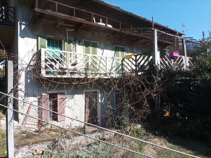 Casa con 6 locali in vendita in Borgata Serre di Villaretto, Perosa Argentina