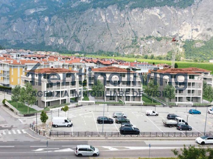 Appartamento trilocale in vendita in Via Carlo Devigili, Mezzolombardo