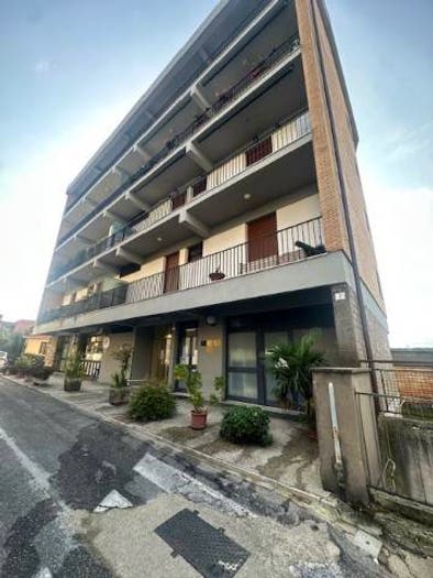 Appartamento con 5 locali in vendita in Via del Pontone, Centro, Paliano