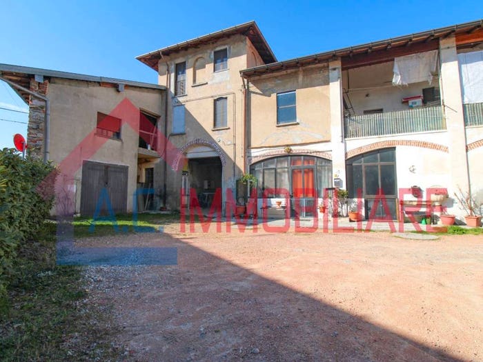 Casa trilocale in vendita in Via Goffredo Mameli, Crugnola, Mornago