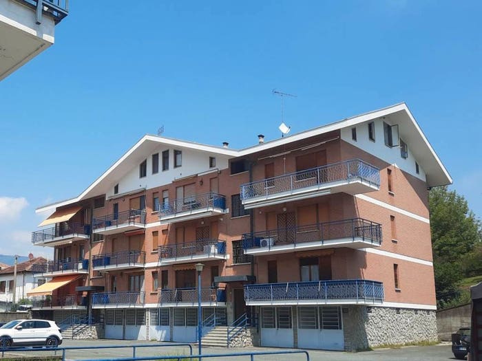 Appartamento con 5 locali in vendita in Corso Laghi, Centro, Avigliana