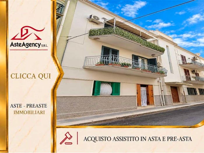 Appartamento quadrilocale in vendita in Via ludovico ariosto, Centro, Mola di Bari